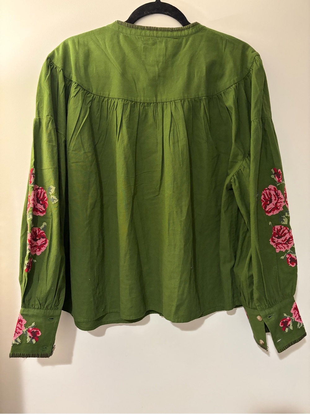 Sezane x Baziszt Orla Shirt in Bamboo Green with Floral Embroidery Size 44/12 - Picture 8 of 8
